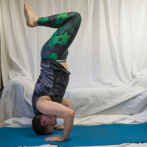 Tripod headstand in April 3rd 2018. The challenge in this one was the coordination, knowing where the legs are.