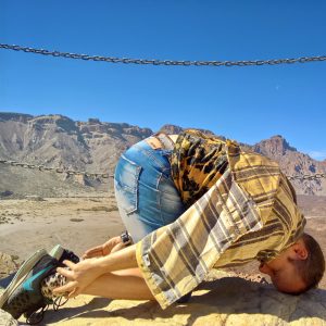 Rabbit pose in February 24th 2019. I bring a  Sasankasana or  Rabbitpose in  Teide National Park,  Tenerife. I haven't practiced this before, and I think it's an interesting alternative to chi