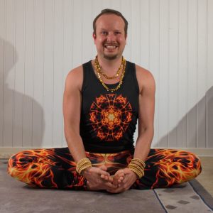 Bound Angle Pose in January 12th 2020. Thank you all hosts and sponsors for this lovely challenge! Smiling reduces pain and stress, prevents and reverses calcification of the pineal gland and